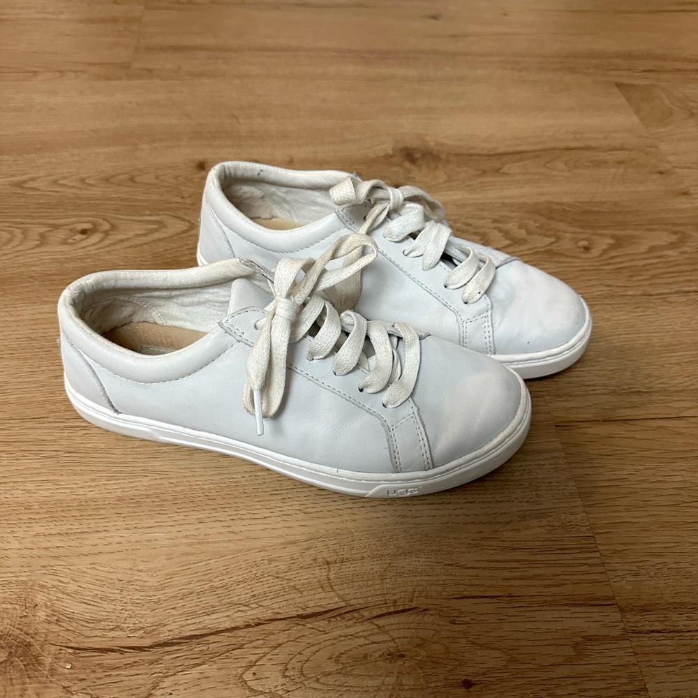 Ugg sneakers